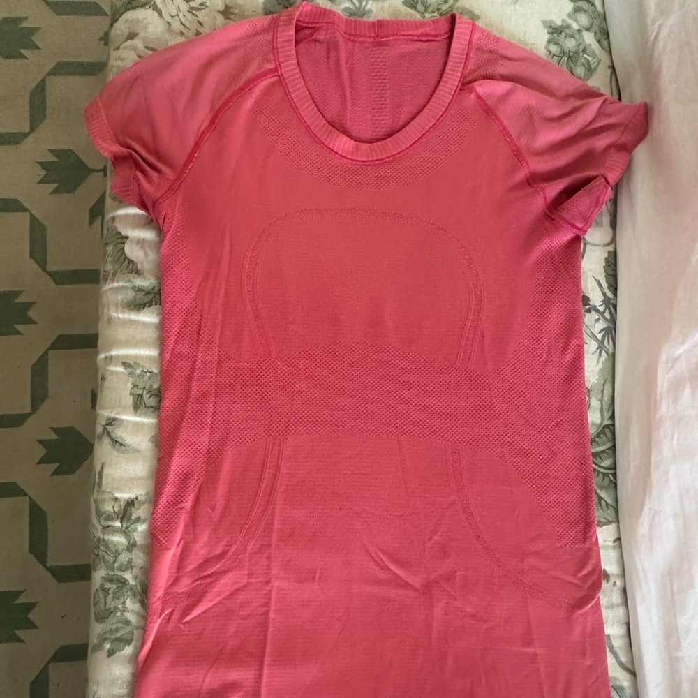 Women's Lululemon top
